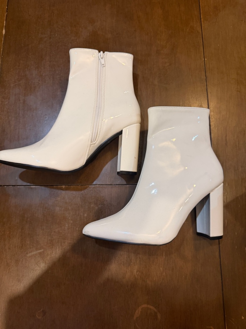 White Patent Block Heel Ankle Boots - Women 1960s inspired size 6
